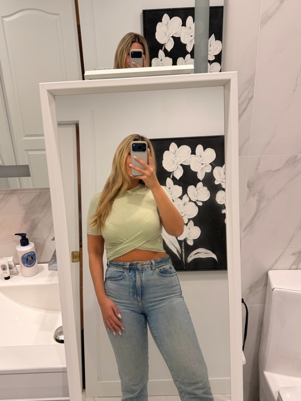 H&M Light Green Cropped Short Sleeve Twist Tee
